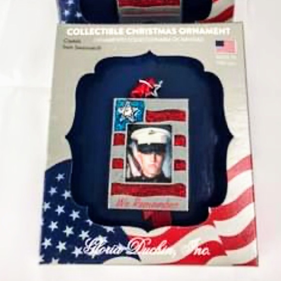 Patriotic Photo Frame Ornament/Swarovski Crystals - Picture 6 of 8